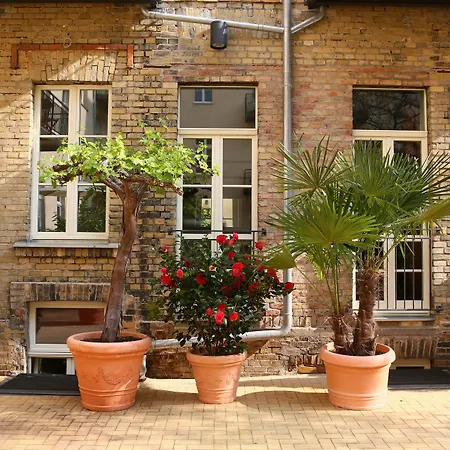 Garden Living - Boutique Hotel-2