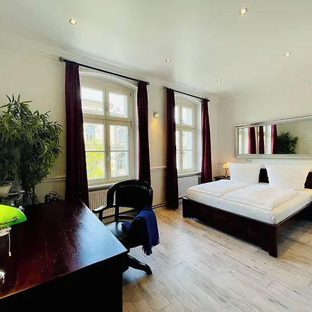Garden Living - Boutique Hotel-3